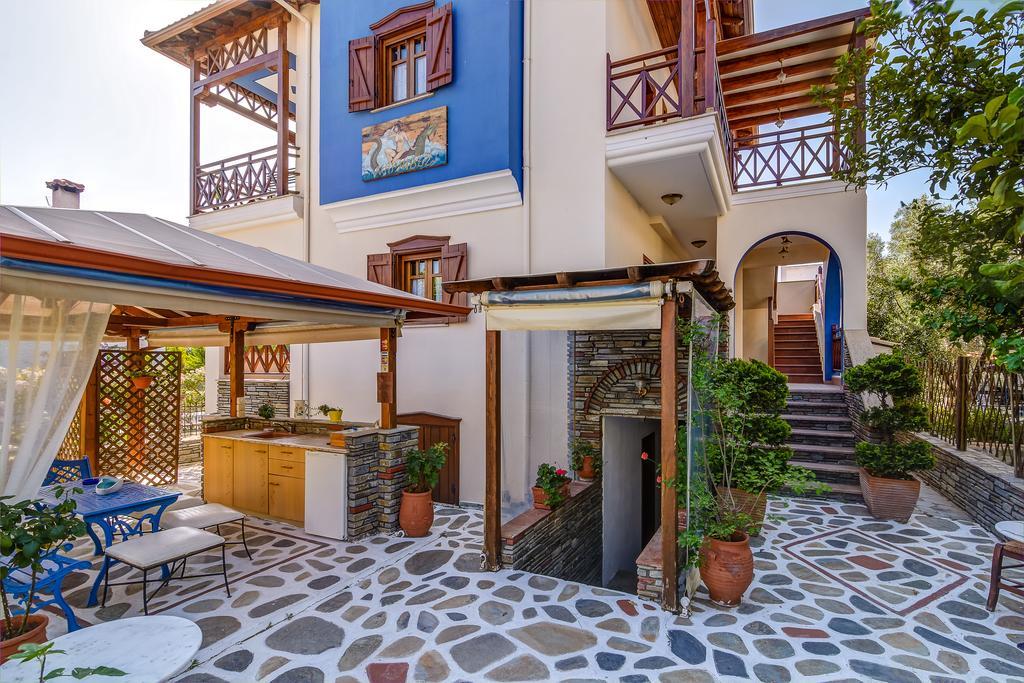 Niriides Hotel Ammouliana Buitenkant foto